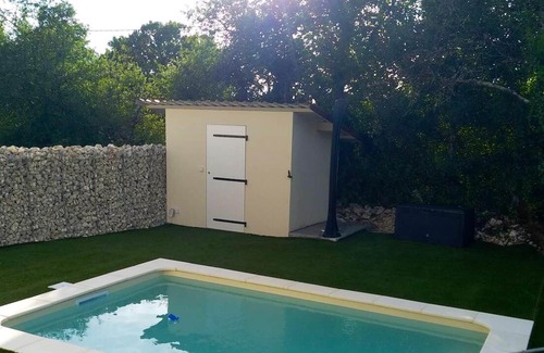 Martel Villa | Homerez - Nice villa for 6 ppl. with swimming-pool and terrace at Martel