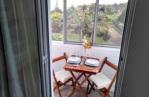 Caloura House | Homerez - Peaceful Retreat with Jacuzzi in Lagoa