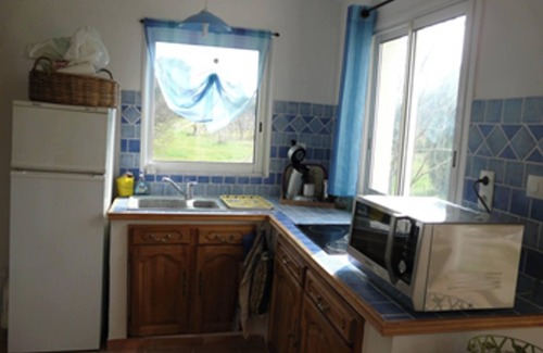 Besse-sur-Issole Villa | Homerez - Spacious Villa in Flassans-sur-Issole with Private Pool