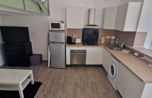 Cuges-les-Pins Apartment | Homerez - Studio, Cuges-les-Pins