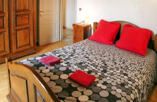 Gardonne Villa | Homerez - Villa for 6 ppl. with swimming-pool, garden and terrace at Gardonne