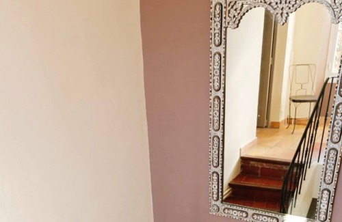 Beaumes-de-Venise Villa | Homerez - Villa With swimming pool