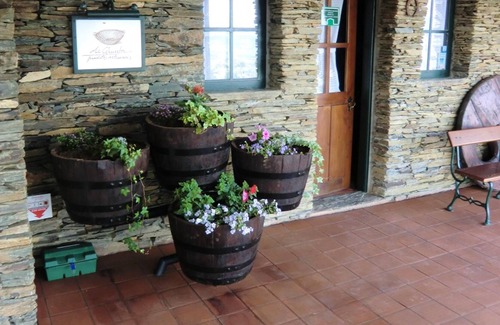 Torre de Moncorvo Villa | Homerez - Villa for 6 ppl. with shared pool and terrace at Torre de Moncorvo