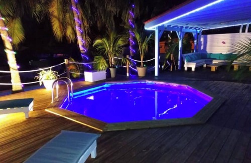 Saint-Francois Villa | Homerez - Villa St-François private pool