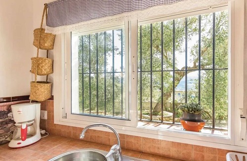 El Gastor Ski Chalet | Homerez - Welcoming chalet with lake and mountain view - El Gastor