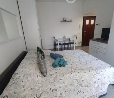 Barona Apartment | HomeSamantha