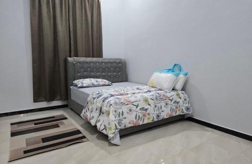 Kota Bharu House | Homestay AH Binjai Islamic Only