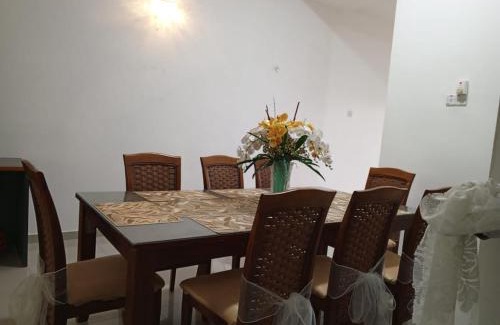 Kampung Tanjong Bendahara House | Homestay Alor Setar, VILLA FARAH
