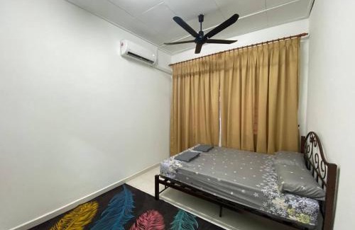 Kota Bharu House | Homestay Gaya Warisan
