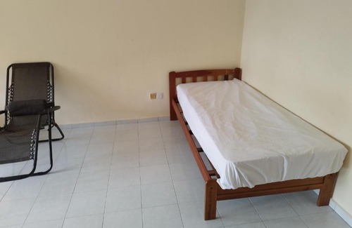 Taman Mount Austin House | Homestay Haura