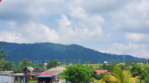 Beserah House | Homestay Hj Romli & Sons Beserah Onlymuslim