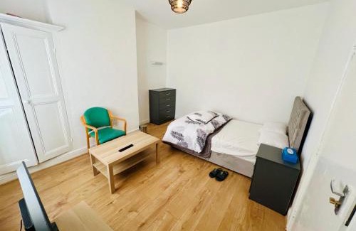 Stafford House | Homestay in Stfford