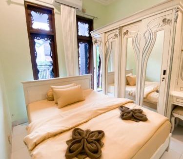 Gedongkiwo Villa | Homestay Kamar Tamu Gedongkiwo