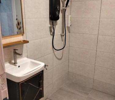 Malacca City House | Homestay Melaka at Mahkota Hotel - unit 3093, 2092 - FREE Wifi & Parking