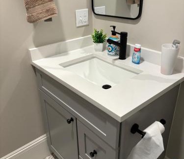 Dorchester House | Homestay Near South Boston