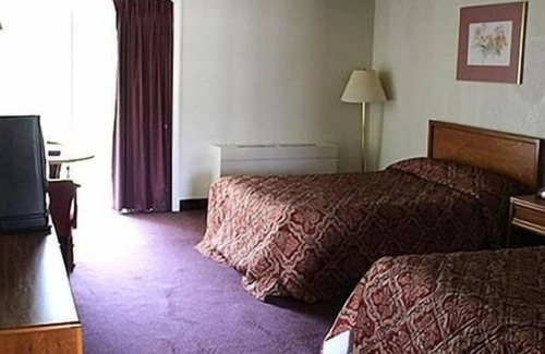 Spottswood Hotel | Hometown Inn Staunton