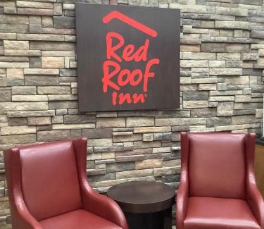 Amarillo Hotel | HomeTowne Studios by Red Roof Amarillo West