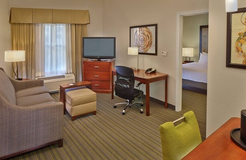 Daytona Beach Hotel | Homewood Suites by Hilton Daytona Beach Speedway-Airport