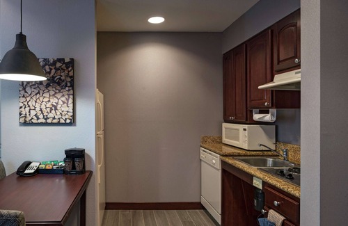 Fort Collins Hotel | Homewood Suites by Hilton Fort Collins