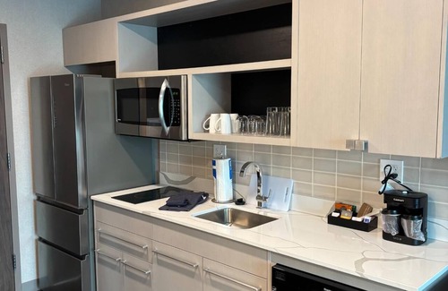 Portsmouth Hotel | Homewood Suites By Hilton Portsmouth Downtown