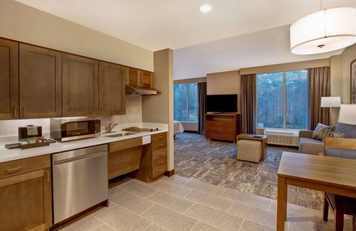 Summerville Hotel | Homewood Suites by Hilton Summerville