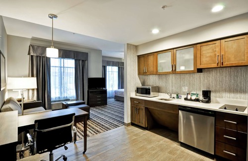 West Chester Hotel | Homewood Suites by Hilton Cincinnati/West Chester