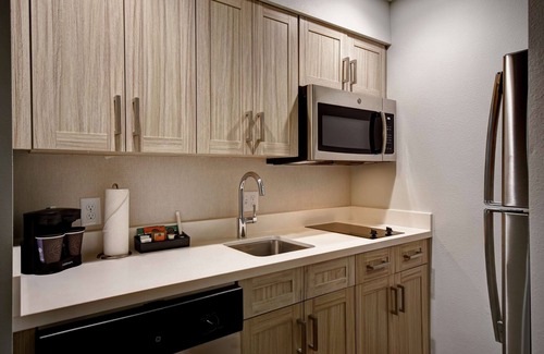 West End Hotel | Homewood Suites by Hilton Greenville Downtown