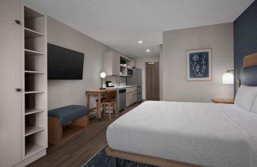 Portsmouth Hotel | Homewood Suites By Hilton Portsmouth Downtown