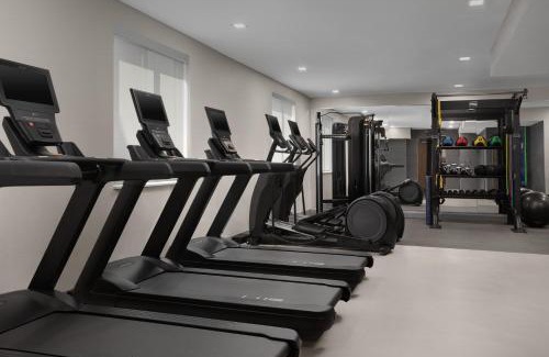 Portsmouth Hotel | Homewood Suites By Hilton Portsmouth Downtown