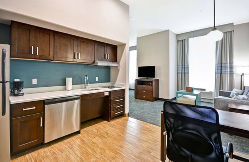 Galveston Hotel | Homewood Suites by Hilton Galveston