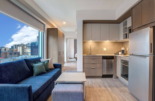 Chinatown Hotel | Homewood Suites by Hilton Montreal Downtown, QC