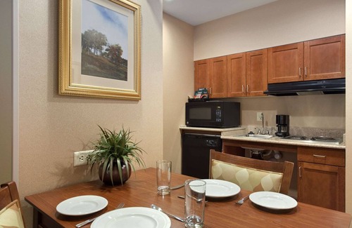 Fishers Hotel | Homewood Suites by Hilton Rochester - Victor