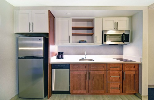Lower Queen Anne Hotel | Homewood Suites by Hilton Seattle Downtown