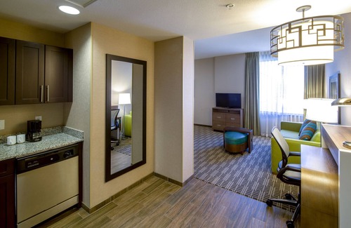 Houston Convention District Hotel | Homewood Suites Houston Downtown
