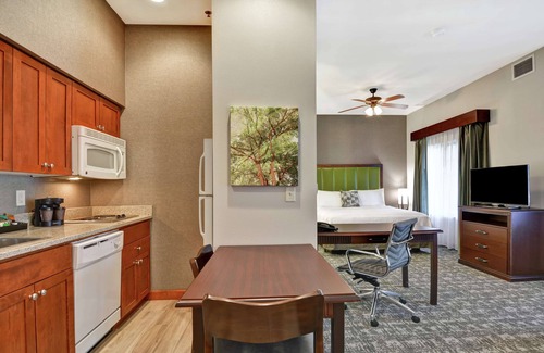 Reno/Tahoe Airport Hotel | Homewood Suites Reno