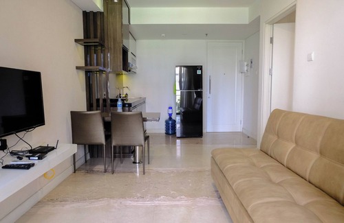 Arjuna Apartment | Homey 1Br At Landmark Residence Bandung Apartment