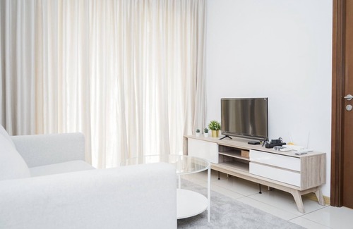 Tangerang Apartment | Homey and Comfy 1BR at M-Town Signature Apartment