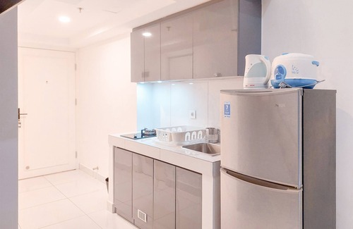 Tangerang Apartment | Homey and Comfy Studio Loft at Kingland Avenue Apartment