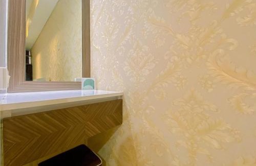 Cawang Apartment | Homey and Comfy Studio H Residence Apartment By Travelio