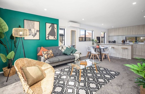 Trentham Apartment | Homey Haven in Trentham - 3BR