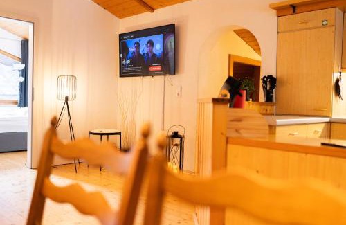 Sankt Anton im Montafon Apartment | homy Alpine Deluxe Chalet in St Anton im Montafon