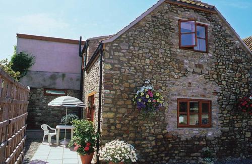 Winscombe House | Honey Acre Cottage - E2379