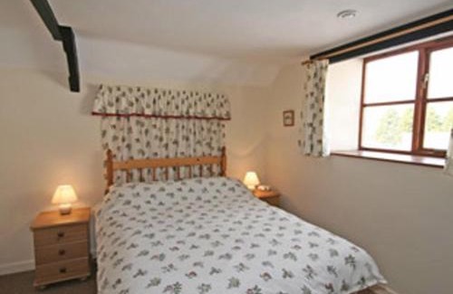 Winscombe House | Honey Acre Cottage - E2379