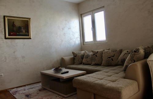 Podgorica Apartment | Honey Home