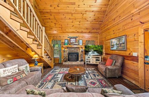 Sevierville House | Honey Pine Lodge