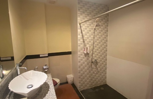 Kata Hotel | Honey Resort