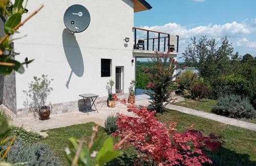 Stari Slankamen Villa | Honey Spa house