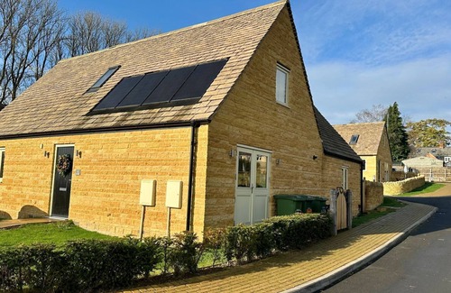 Ebrington Cottage | Honey Stone Cottage - Luxury Cottages