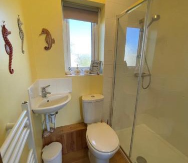 Truro House | Honeycomb Cottage - a quiet, charming, cosy retreat in the countryside only 2 miles from one of Cornwall's best beaches