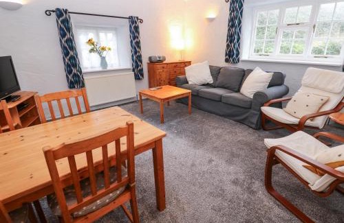 Newquay House | Honeycrock